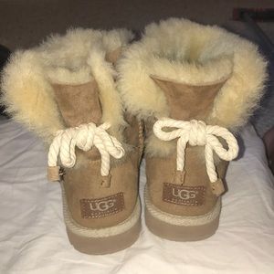 UGGs